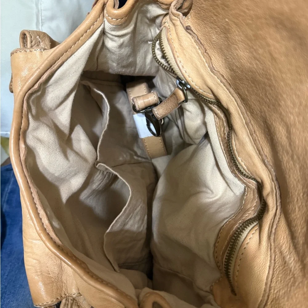 Sundance Floral Tan Leather Shoulder Bag - Picture 5 of 6